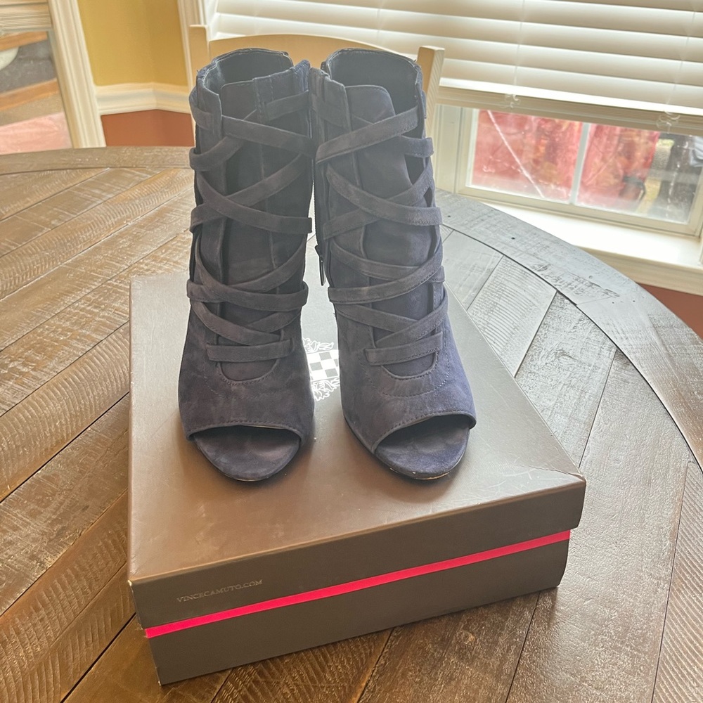 Vince Camuto Aranda suede booties - Navy Haze